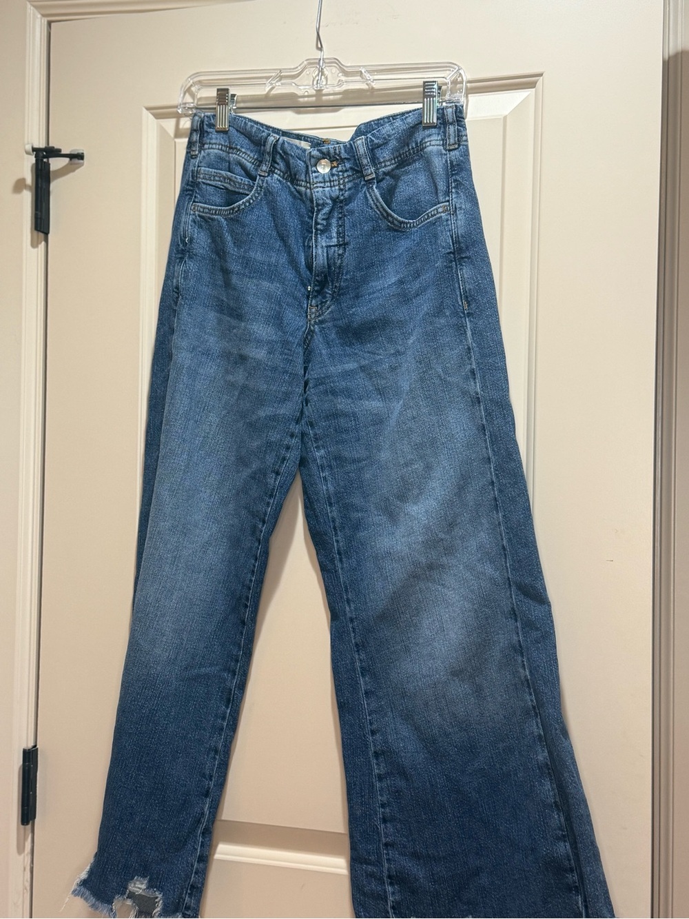 Pilcro Wide-Leg Denim Jeans in Blue